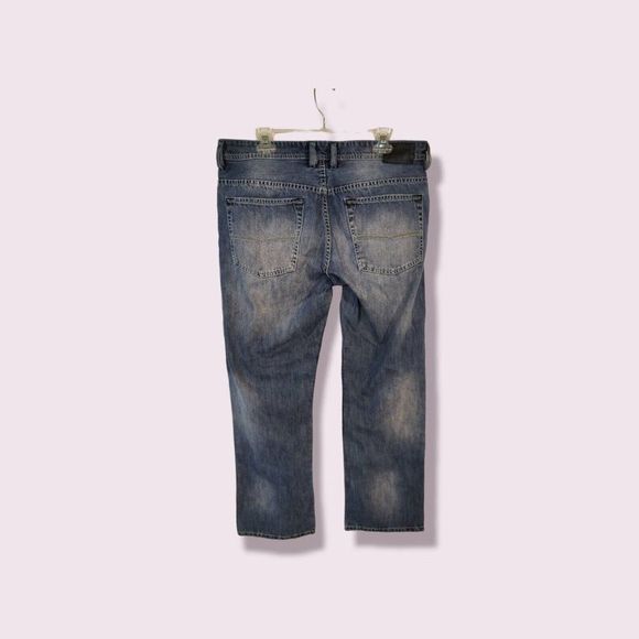 Buffalo David Bitton men's Straight distressed Jeans denim sz 36x30 Men's Pants - Picture 1 of 9